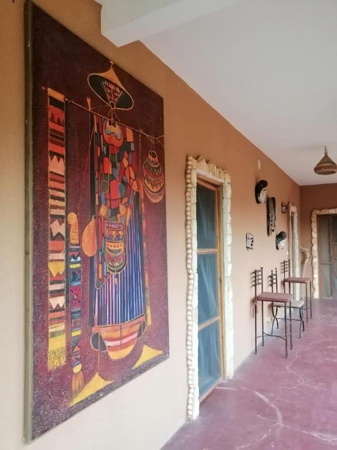 Begue Pokai Hostel Toubab Dialaw Ngoại thất bức ảnh