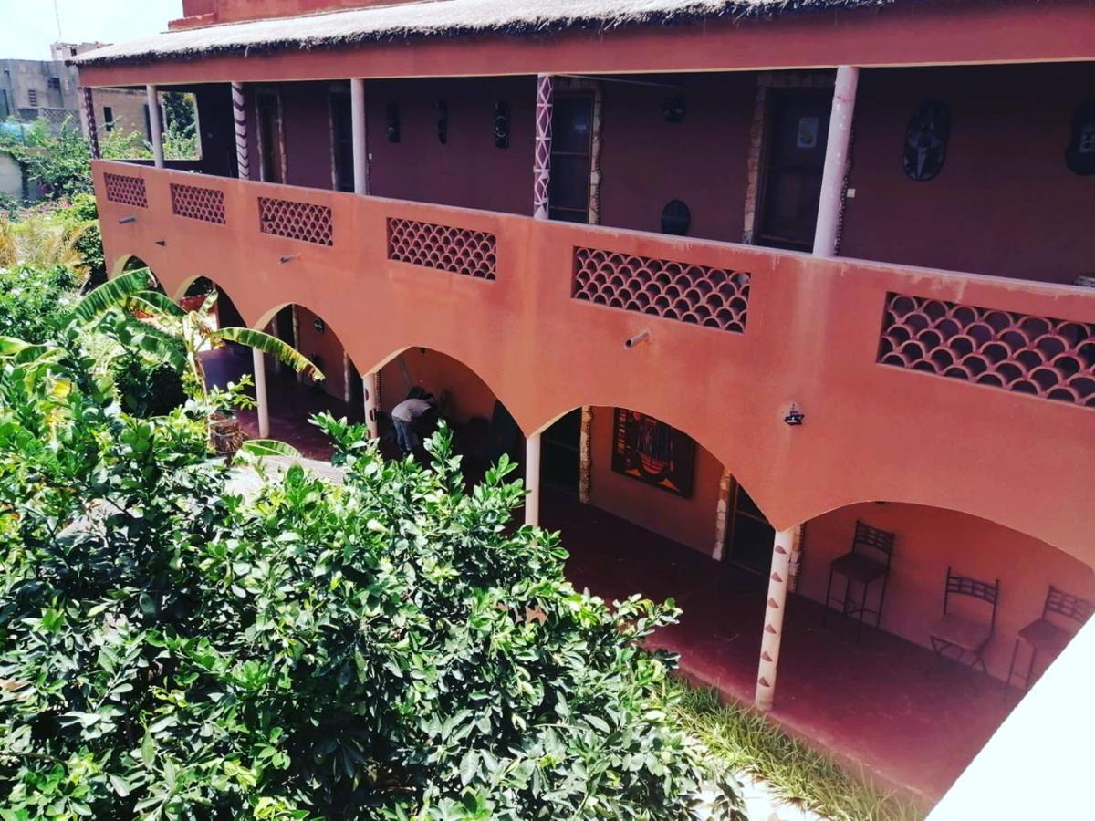 Begue Pokai Hostel Toubab Dialaw Ngoại thất bức ảnh