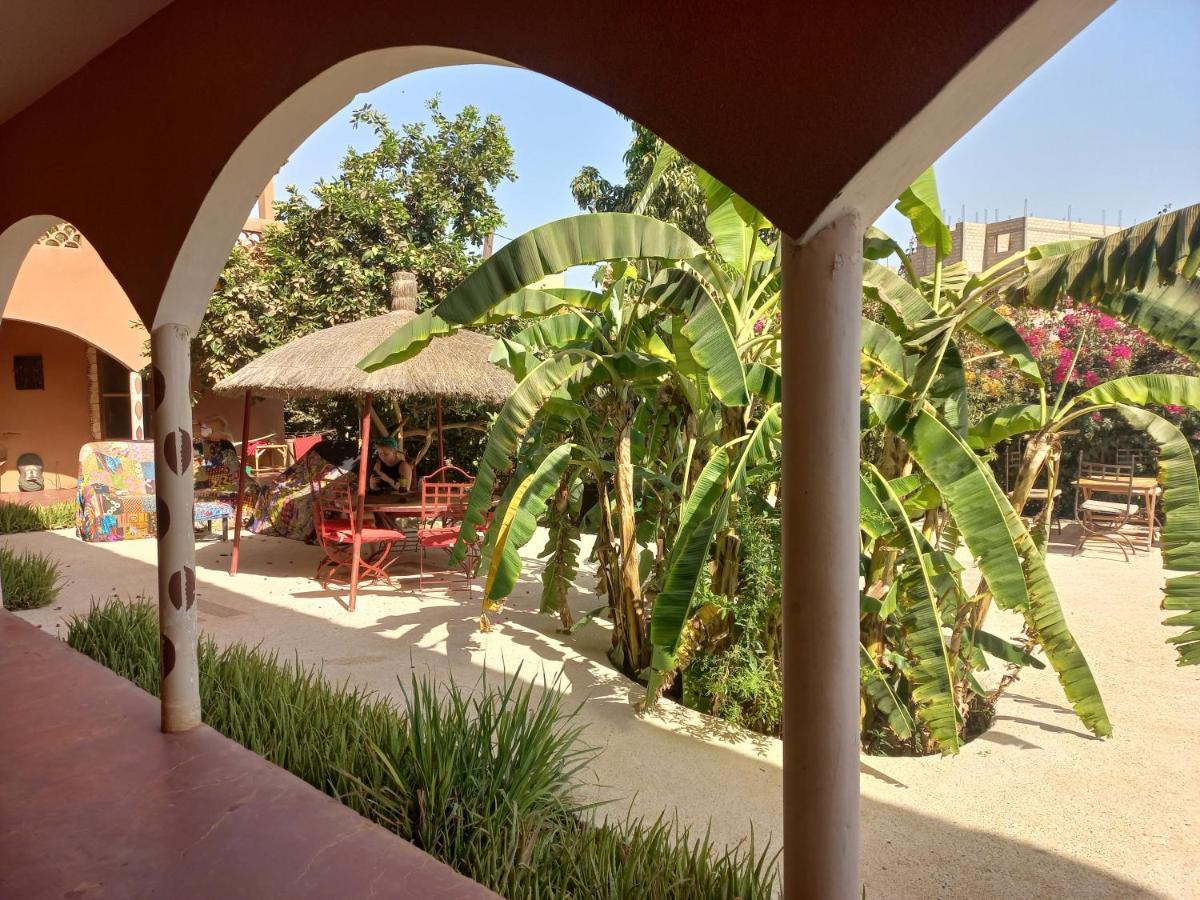 Begue Pokai Hostel Toubab Dialaw Ngoại thất bức ảnh