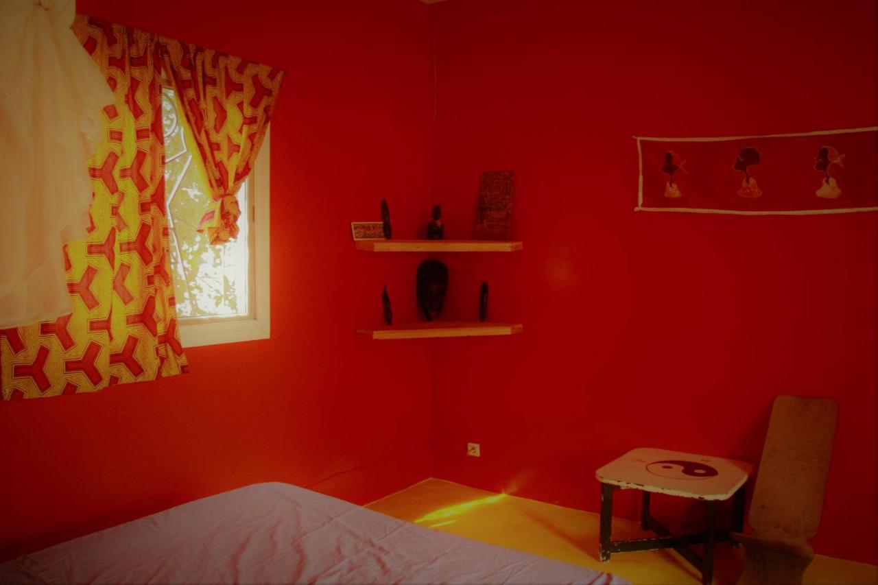 Begue Pokai Hostel Toubab Dialaw Ngoại thất bức ảnh
