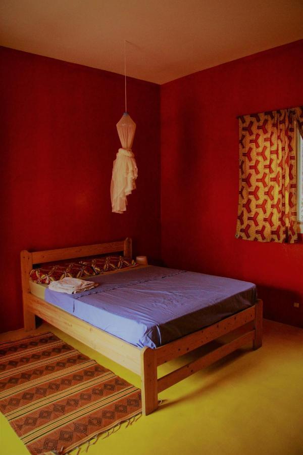 Begue Pokai Hostel Toubab Dialaw Ngoại thất bức ảnh