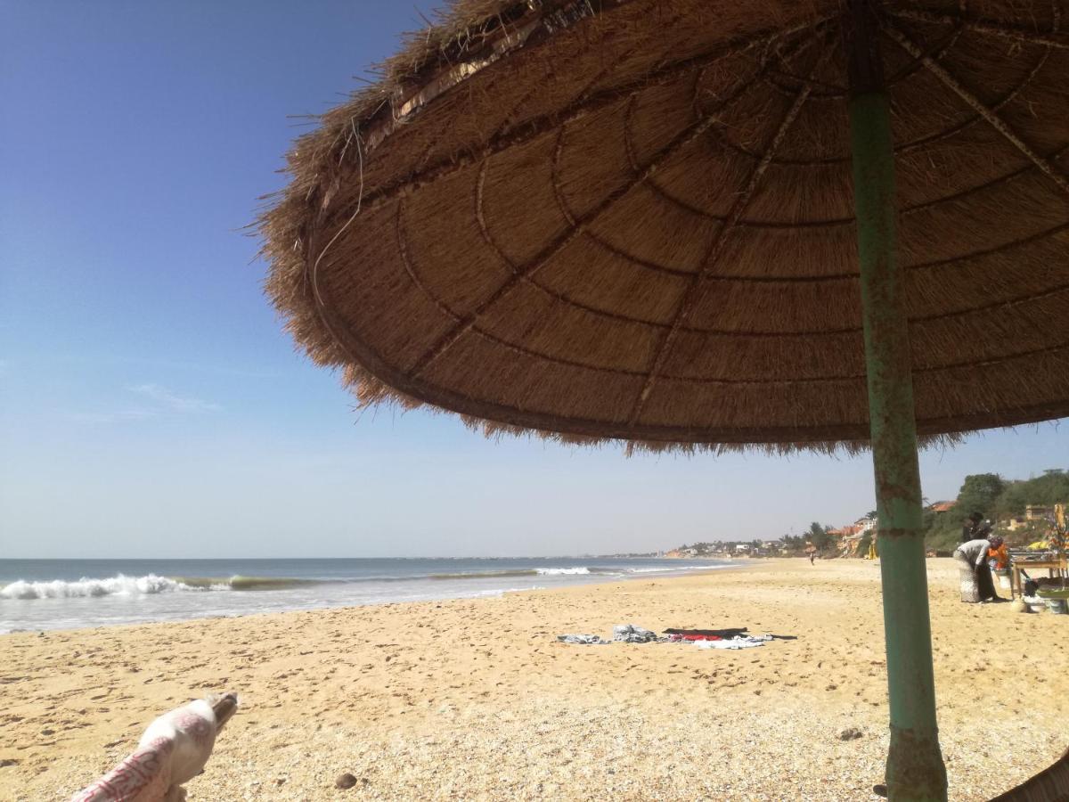 Begue Pokai Hostel Toubab Dialaw Ngoại thất bức ảnh